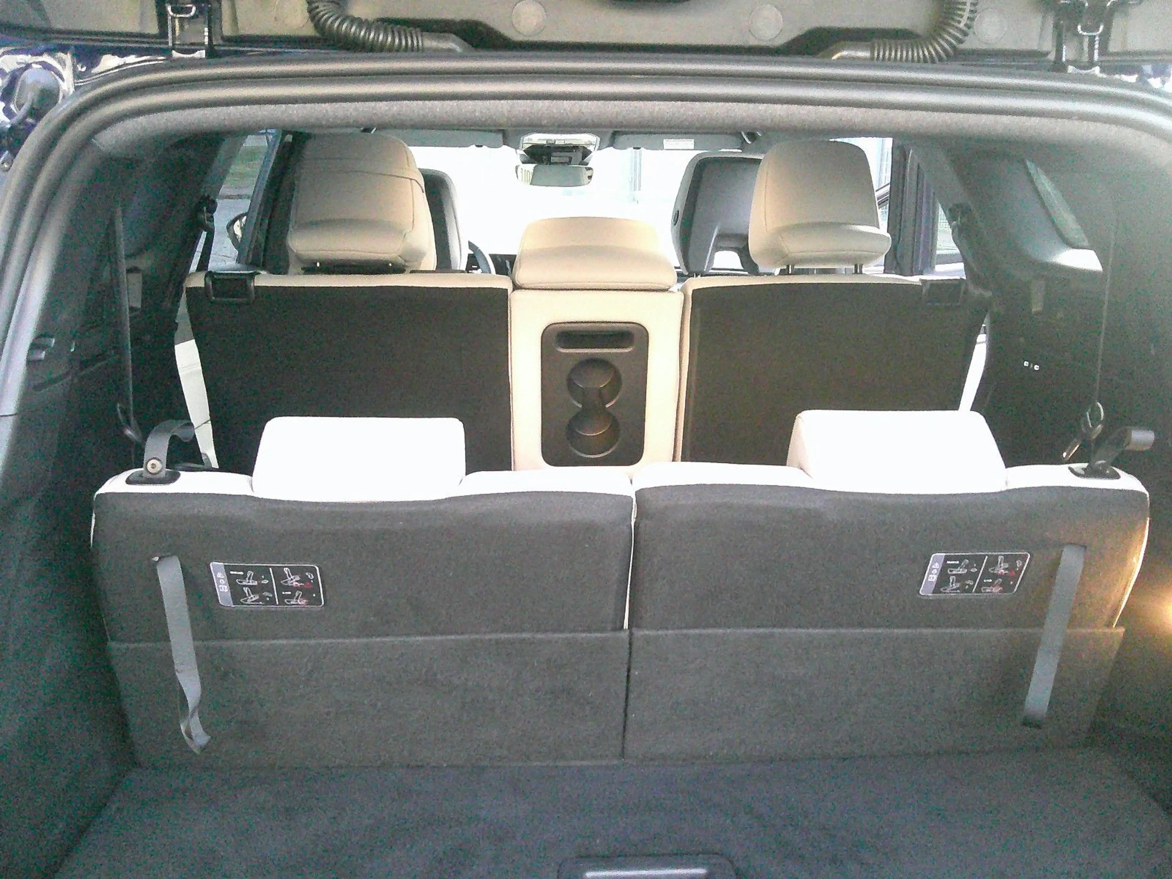 Renault Espace VI Iconic E-Tech Hybrid — photo 14