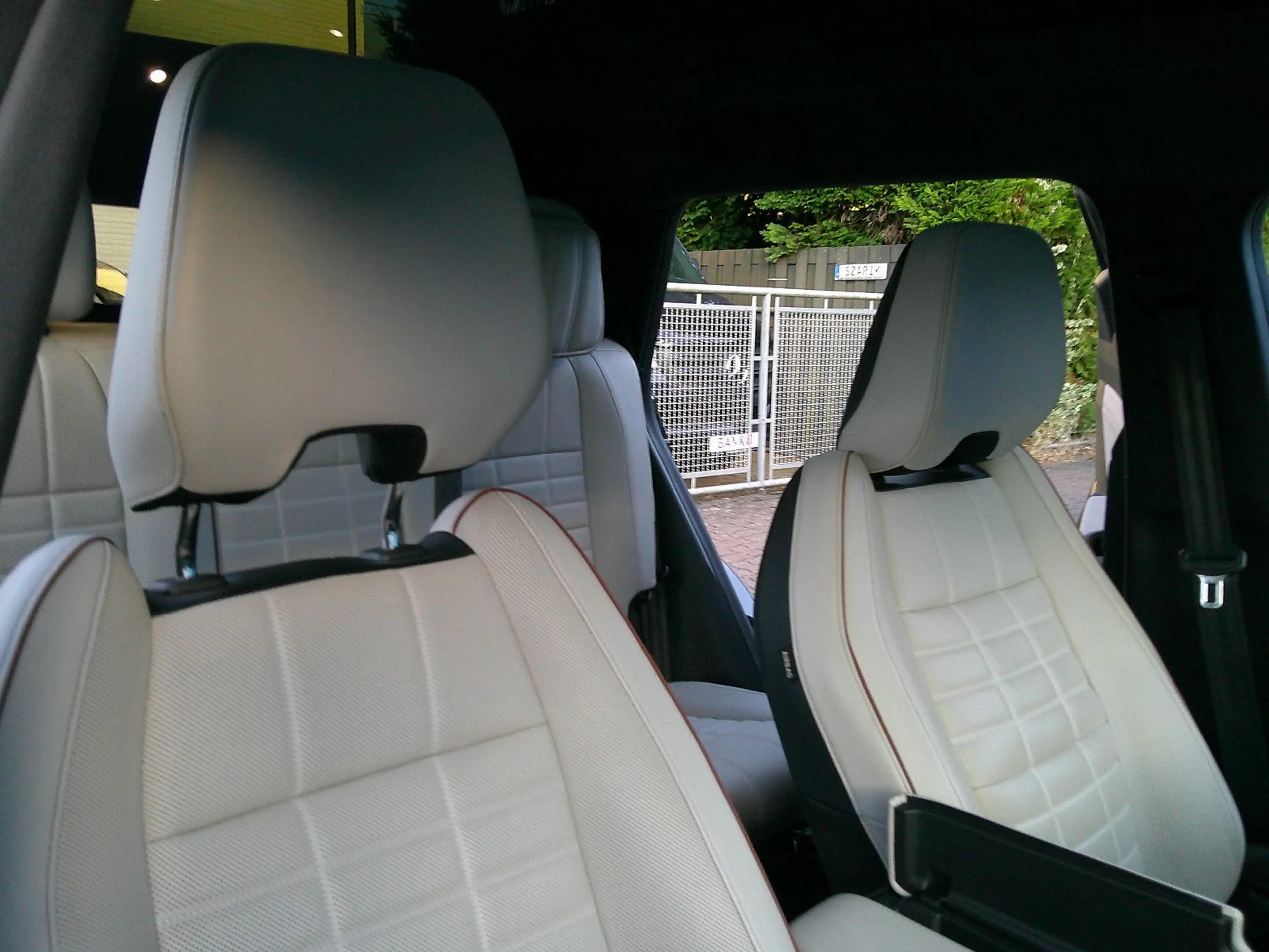 Renault Espace VI Iconic E-Tech Hybrid — photo 10
