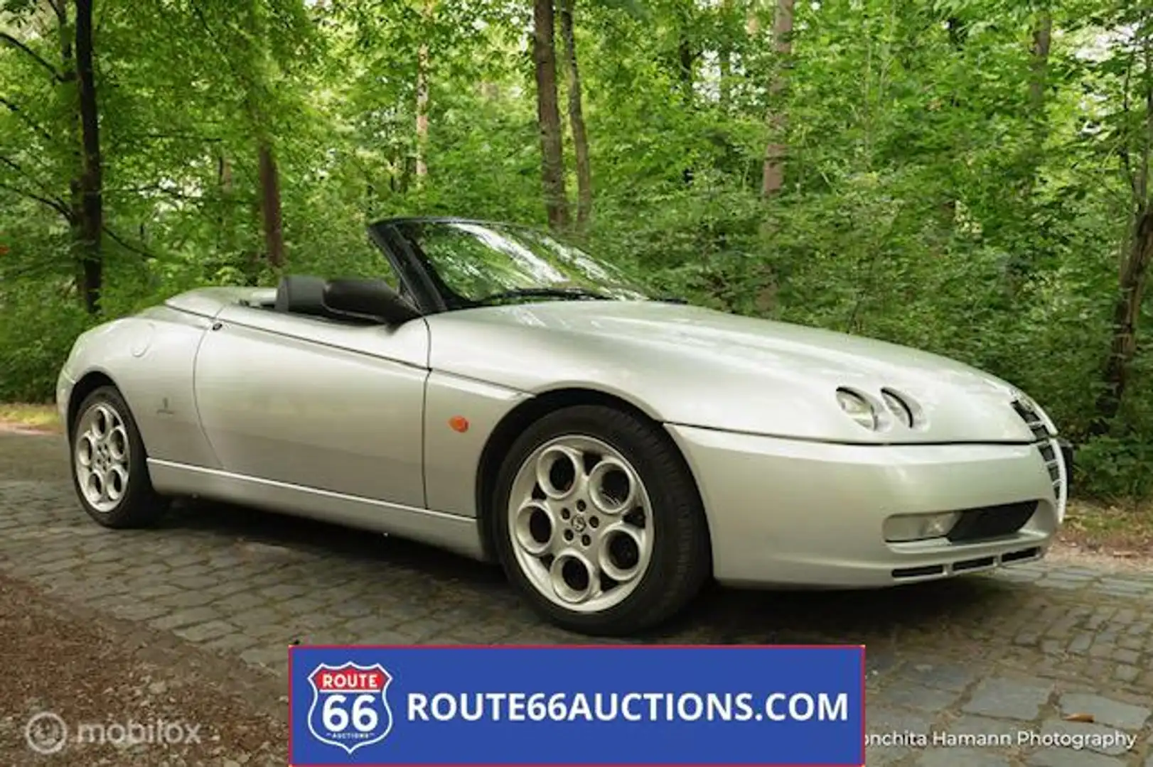 Alfa Romeo Spider 916 2.0 JTS cabriolet | Route 66 Auctions Grijs - 1