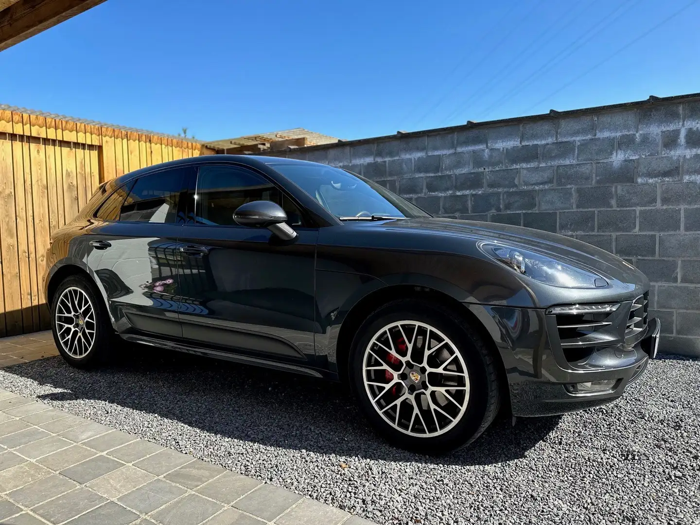 Porsche Macan GTS 3.0 V6 Bi-Turbo PDK Full Option Grijs - 1