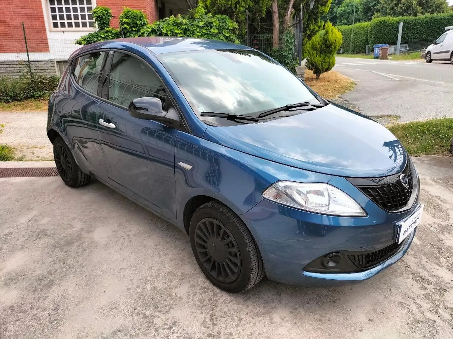 Lancia Ypsilon Ypsilon 1.0 hybrid Silver SOLI 9900 KM!NO VINCOLI! Bleu - 2