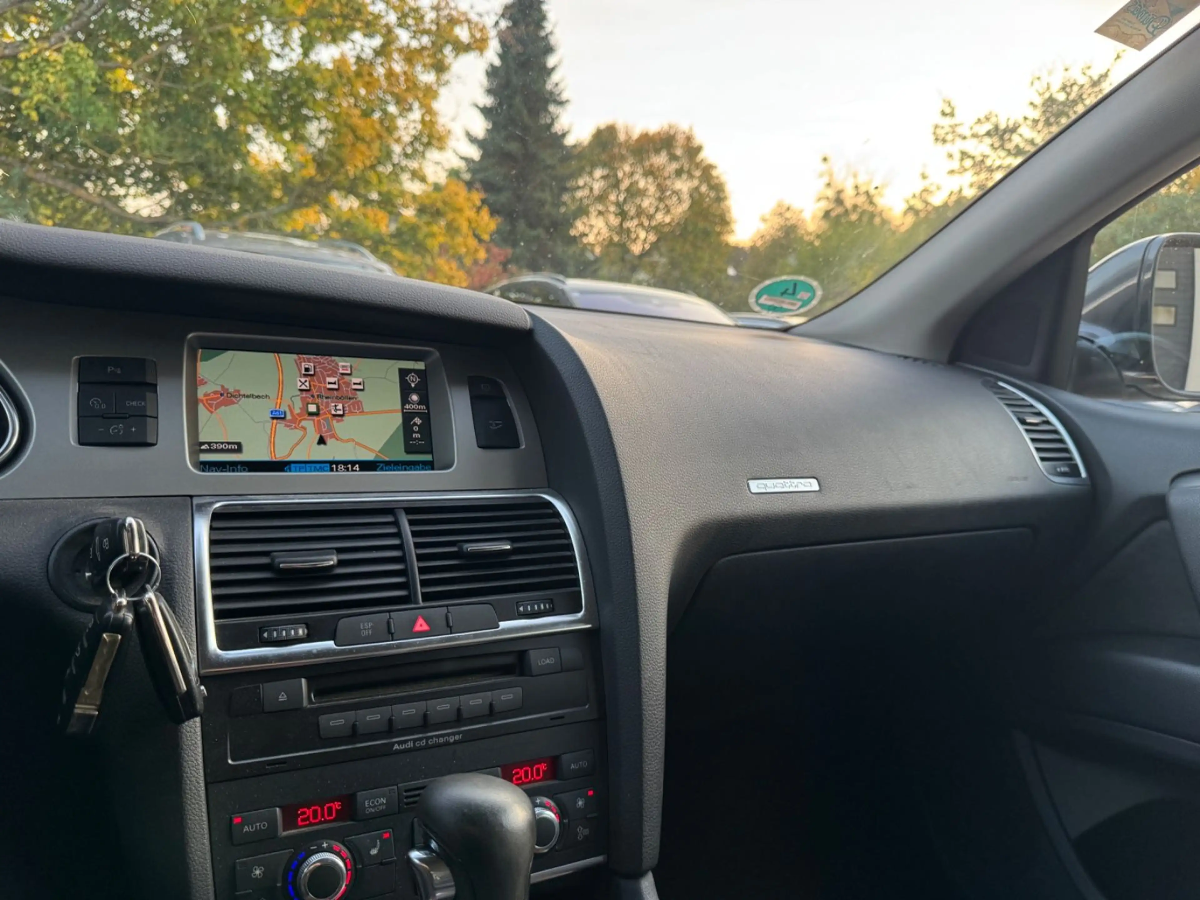 Audi Q7 4.2 TDI quattro Luft,Cam,Ahk,2.Hand,LederNavi — photo 13