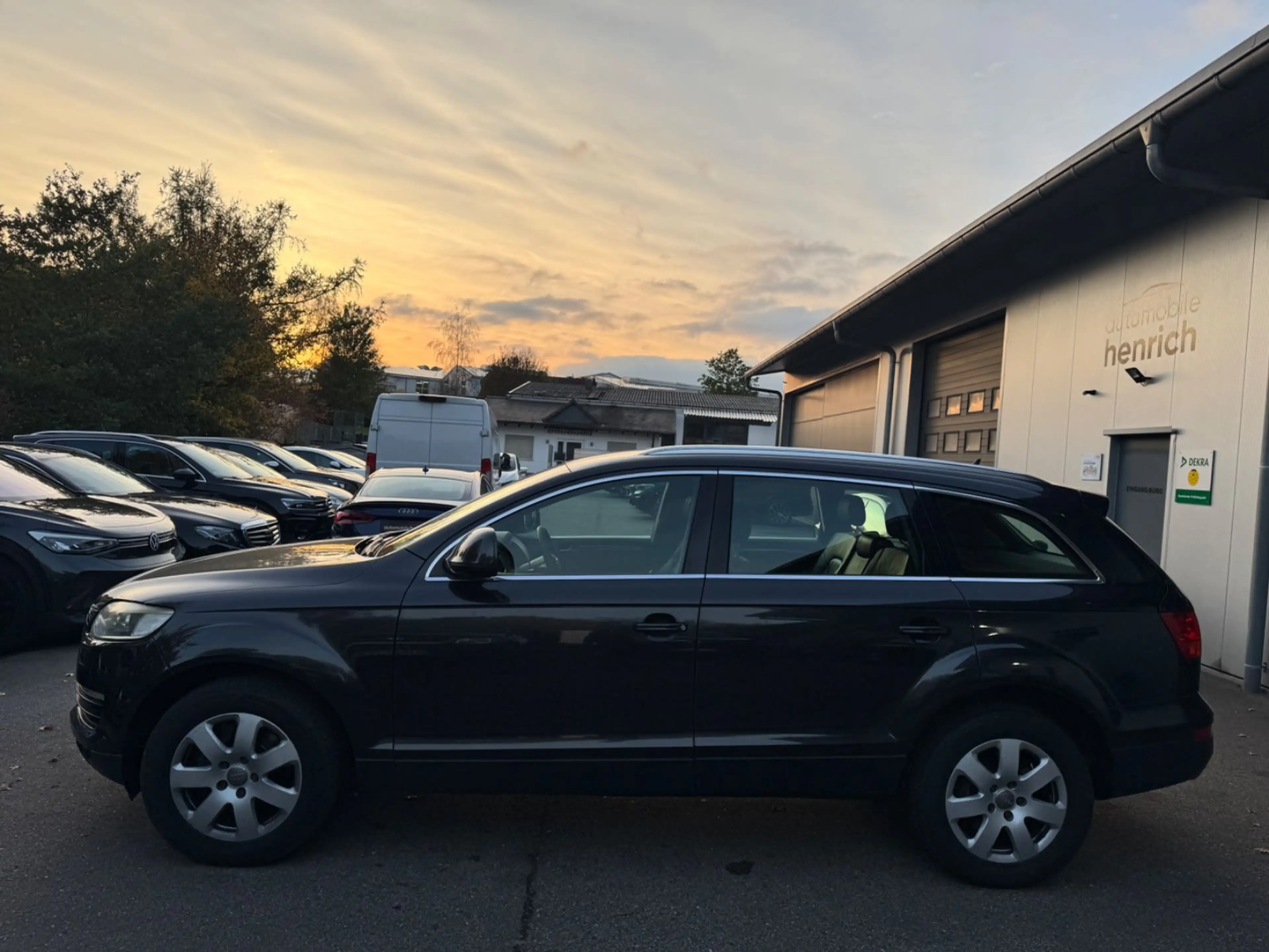 Audi Q7 4.2 TDI quattro Luft,Cam,Ahk,2.Hand,LederNavi — photo 6