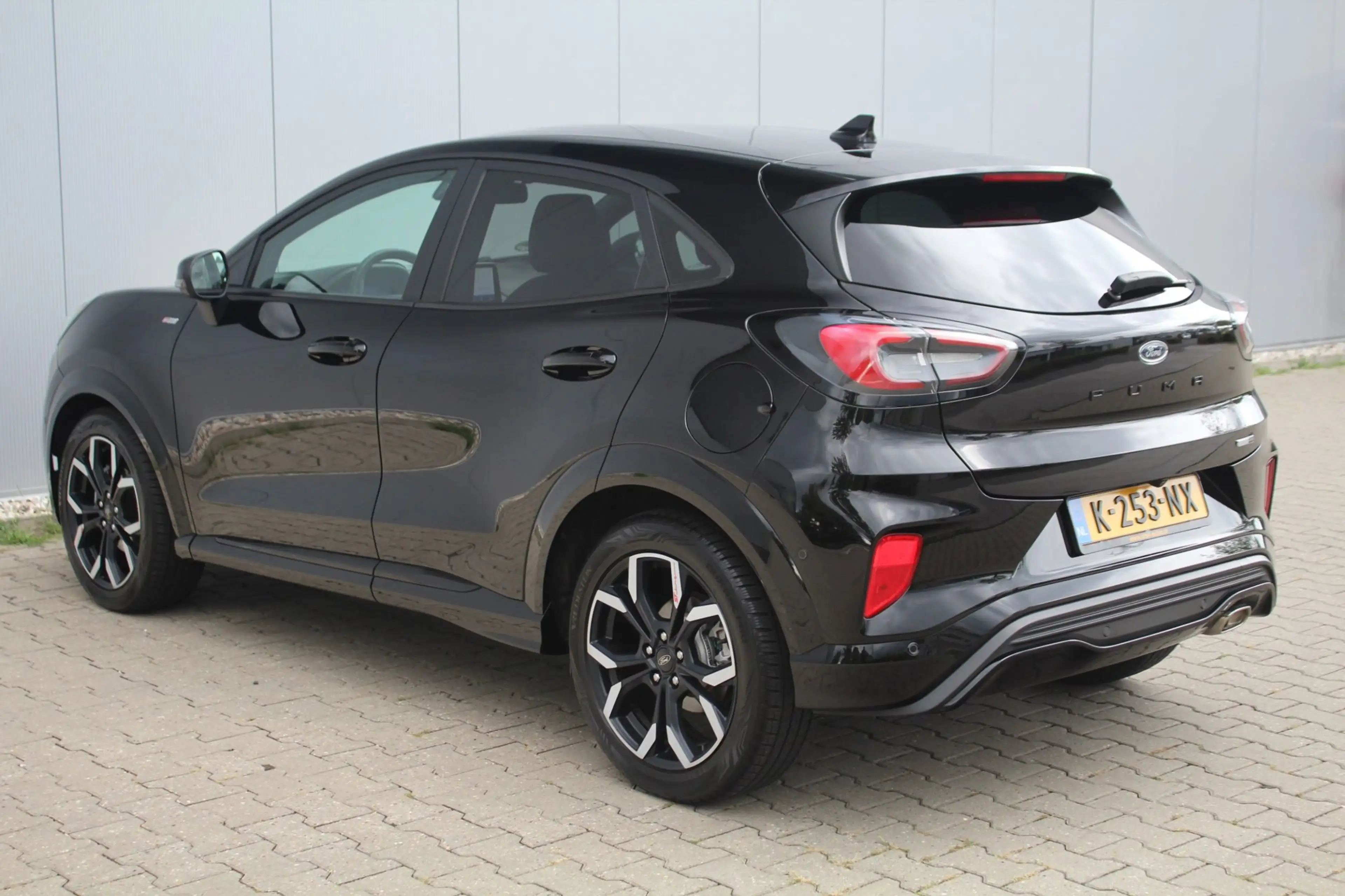 Ford Puma 1.0 EcoBoost Hybrid ST-Line X First Edition | B&O — photo 10