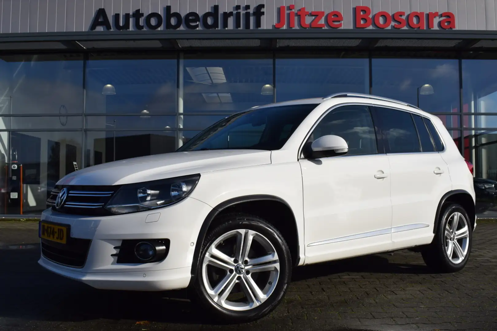 Volkswagen Tiguan 1.4 TSi R-Line Edition Alcantara | Full Map Navi | Blanc - 1