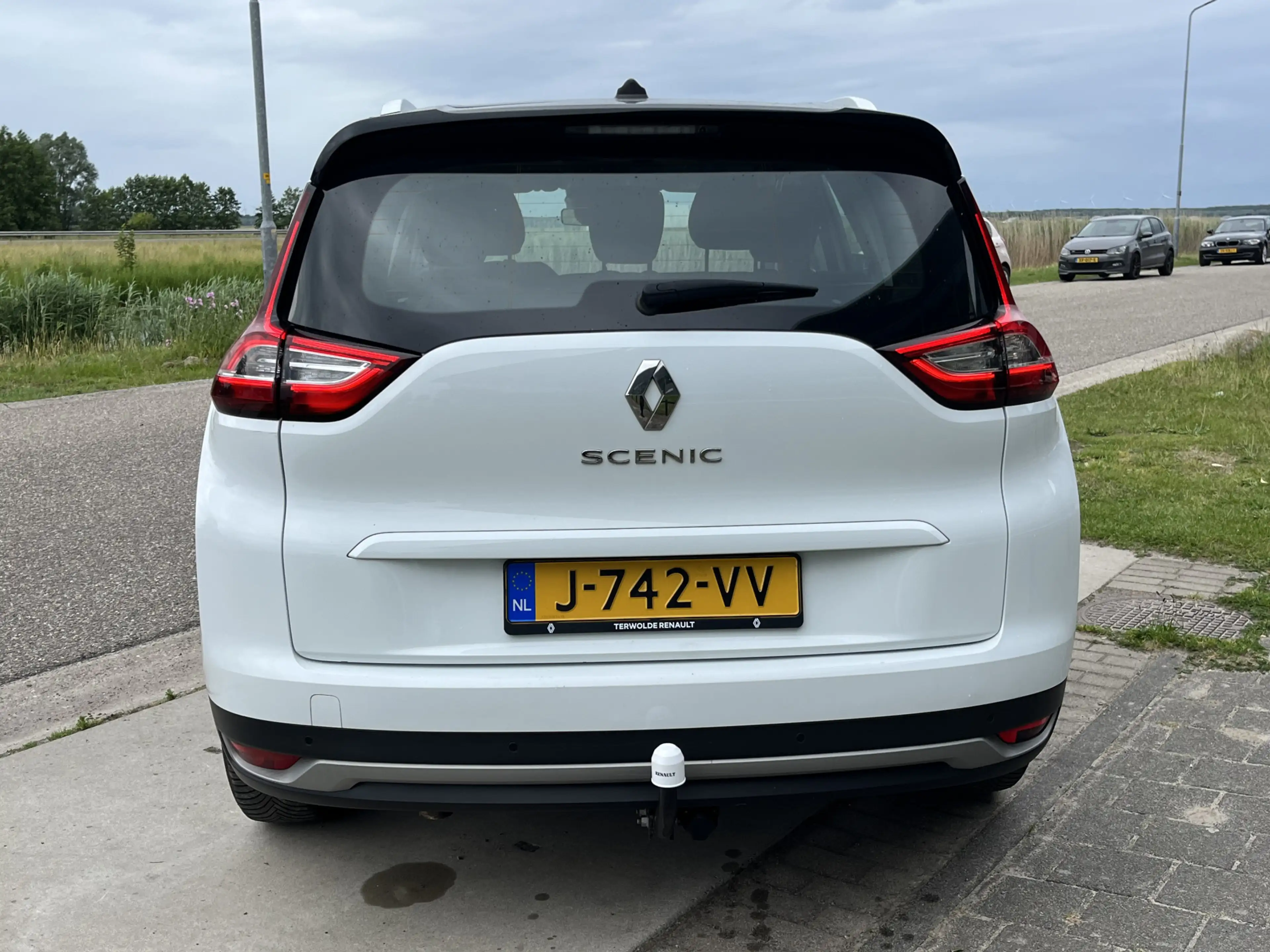 Renault Grand Scenic 1.3 TCe Limited 140PK / Trekhaak / Parkeerhulp V+A — photo 8