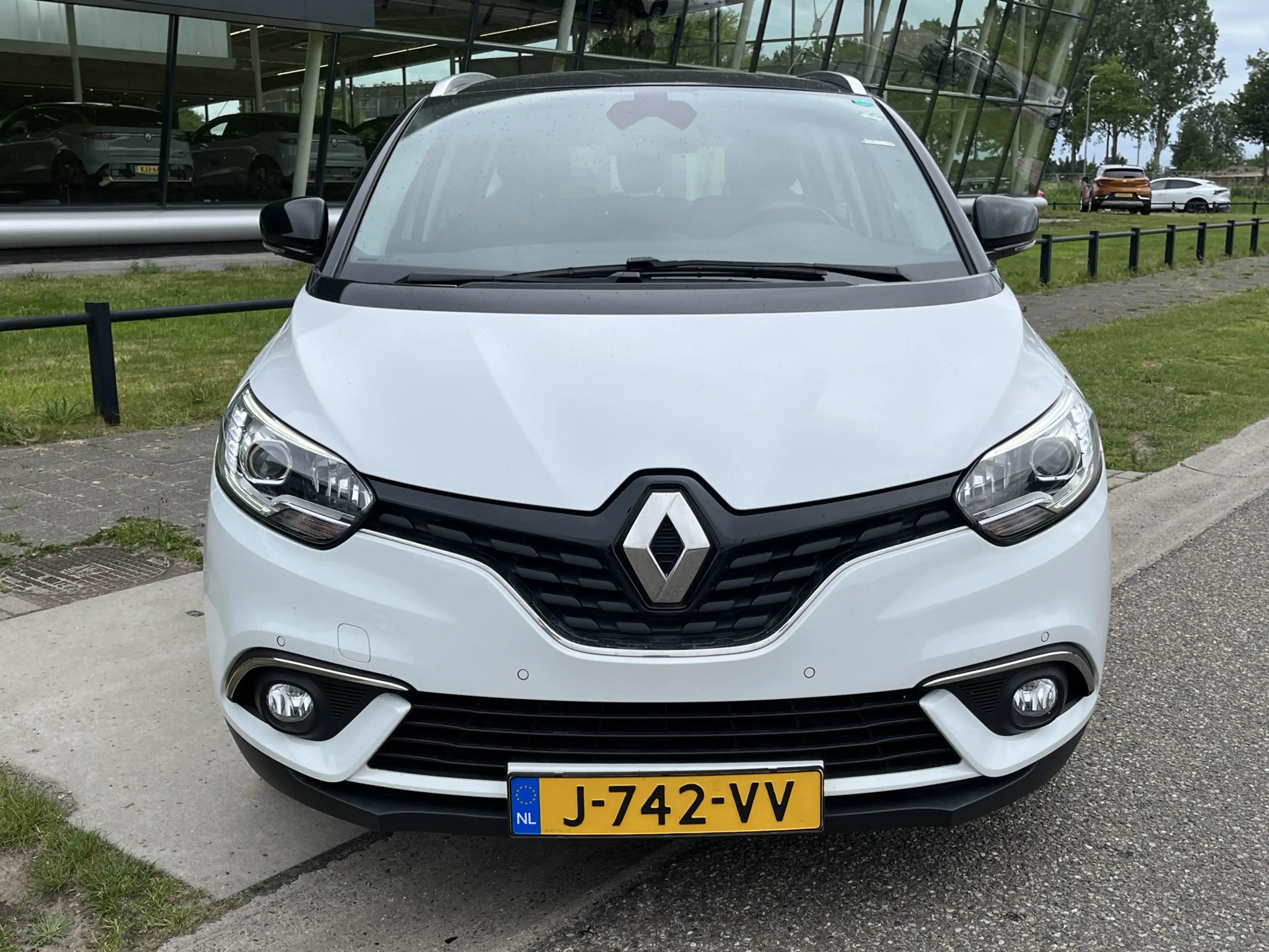 Renault Grand Scenic 1.3 TCe Limited 140PK / Trekhaak / Parkeerhulp V+A — photo 11