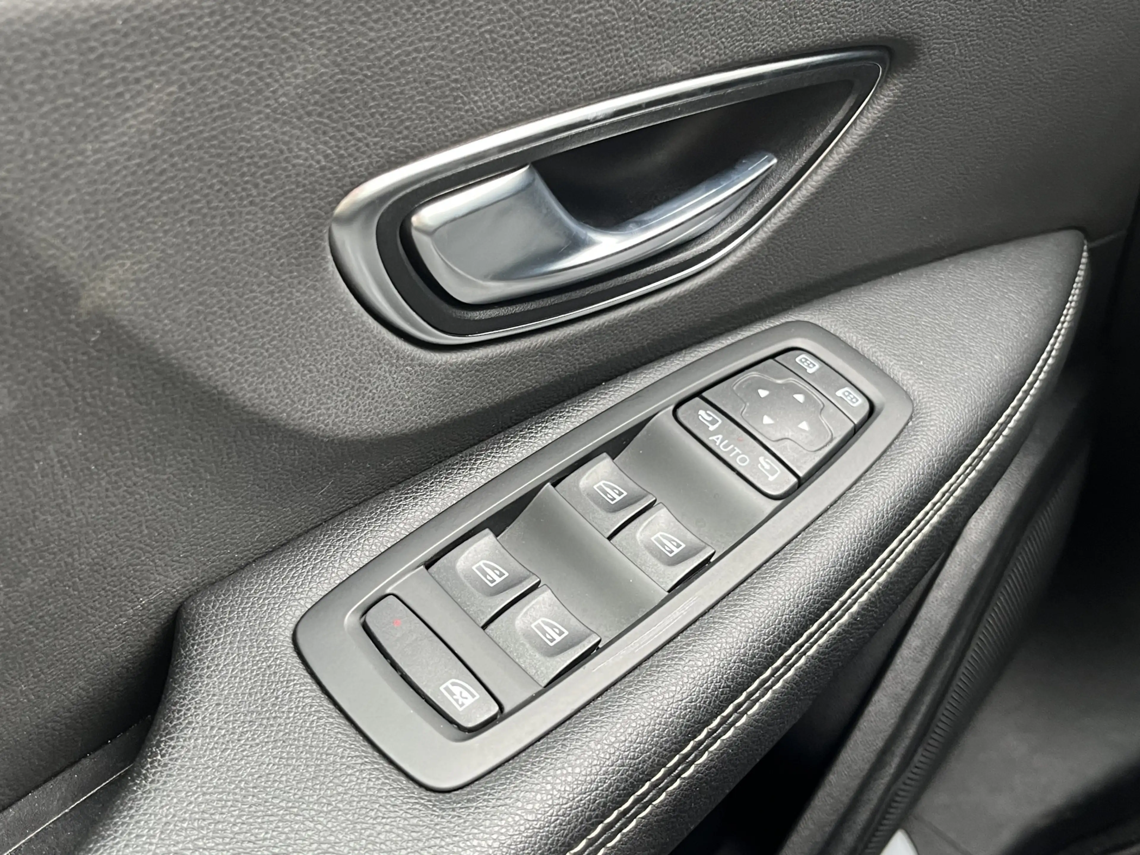 Renault Grand Scenic 1.3 TCe Limited 140PK / Trekhaak / Parkeerhulp V+A — photo 17
