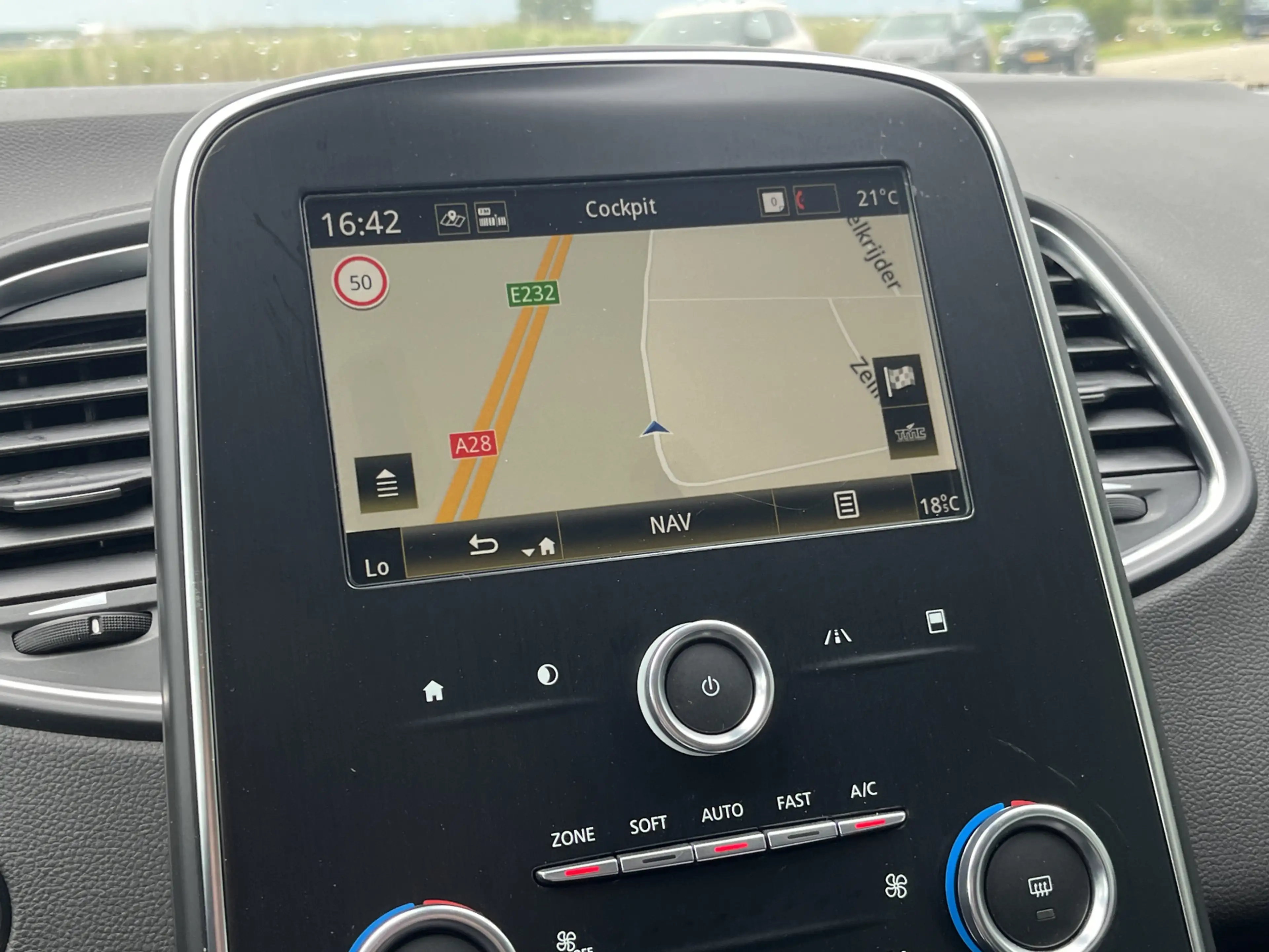 Renault Grand Scenic 1.3 TCe Limited 140PK / Trekhaak / Parkeerhulp V+A — photo 13