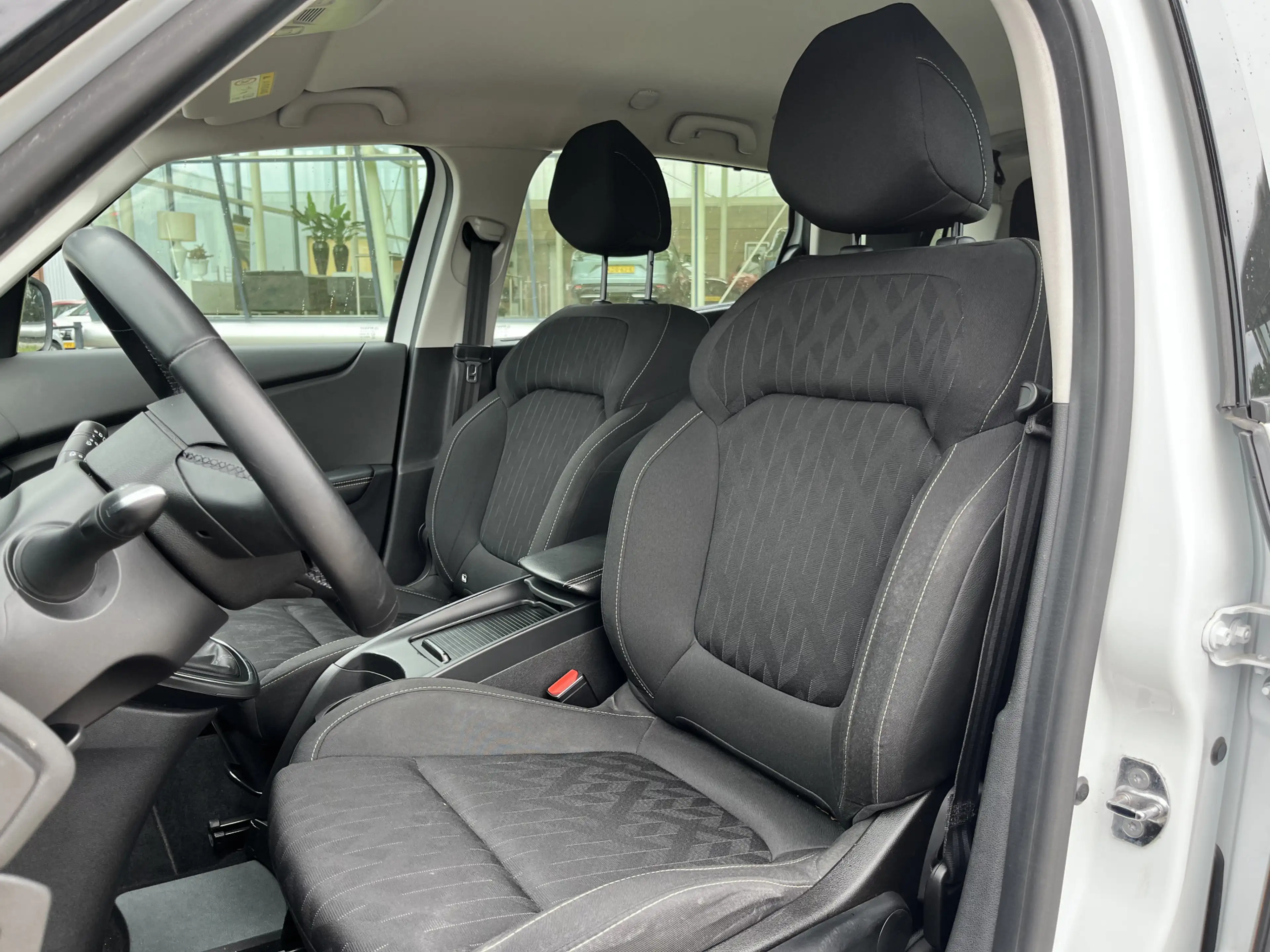 Renault Grand Scenic 1.3 TCe Limited 140PK / Trekhaak / Parkeerhulp V+A — photo 12
