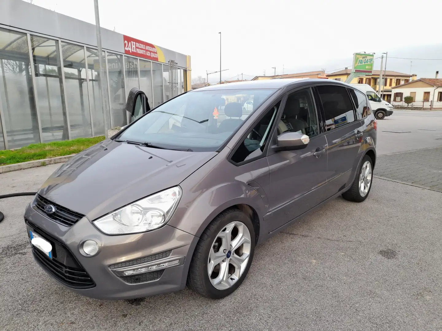 Ford S-Max S-Max I 2010 2.0 tdci Titanium 163cv powershift Beige - 1
