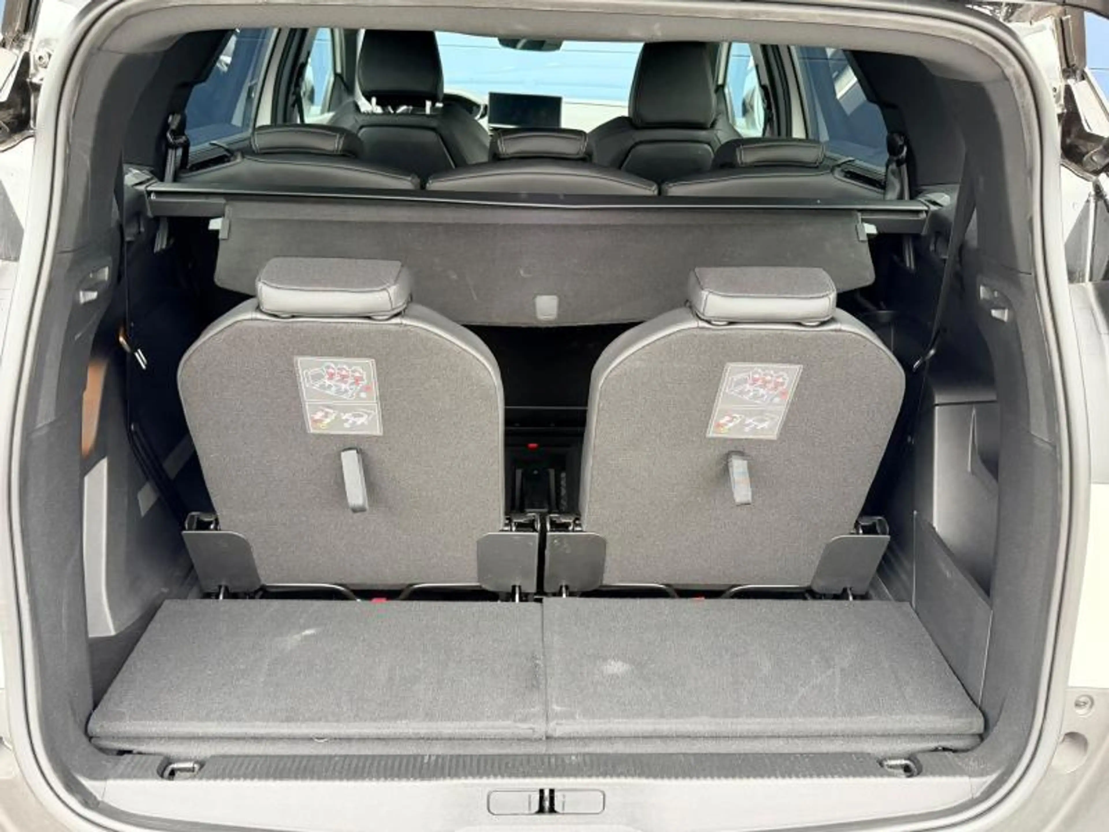 Peugeot 5008 GT / 1.5 BlueHDI / 7 Places — photo 8