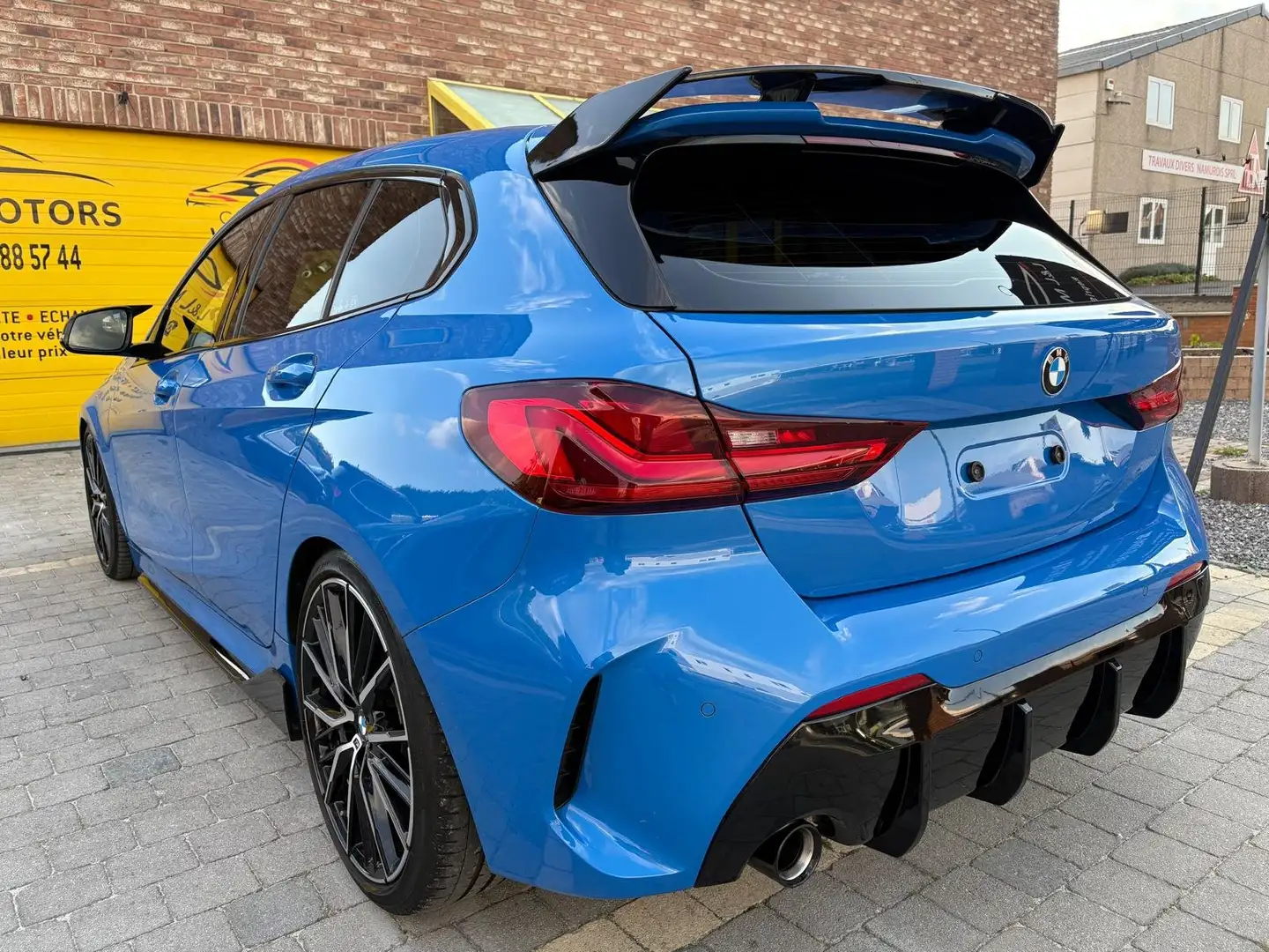 BMW 118 DIESEL PACK M AUTOMATIQUE  CIEL ETOILE.. Bleu - 2