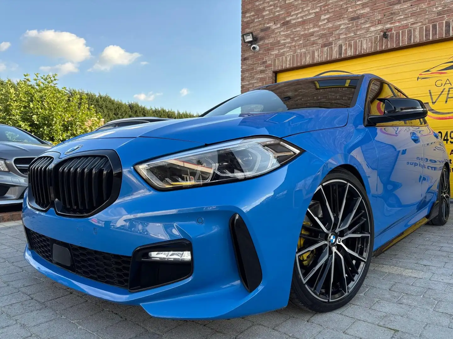 BMW 118 DIESEL PACK M AUTOMATIQUE  CIEL ETOILE.. Bleu - 1