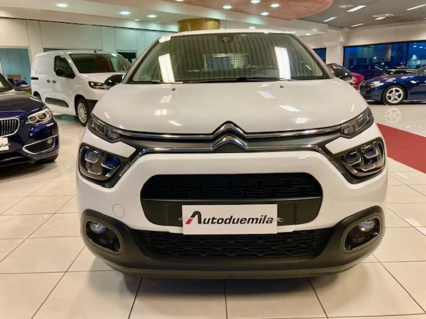 Citroen C3 BlueHDi 100 S&S Business Autocarro Weiß - 2