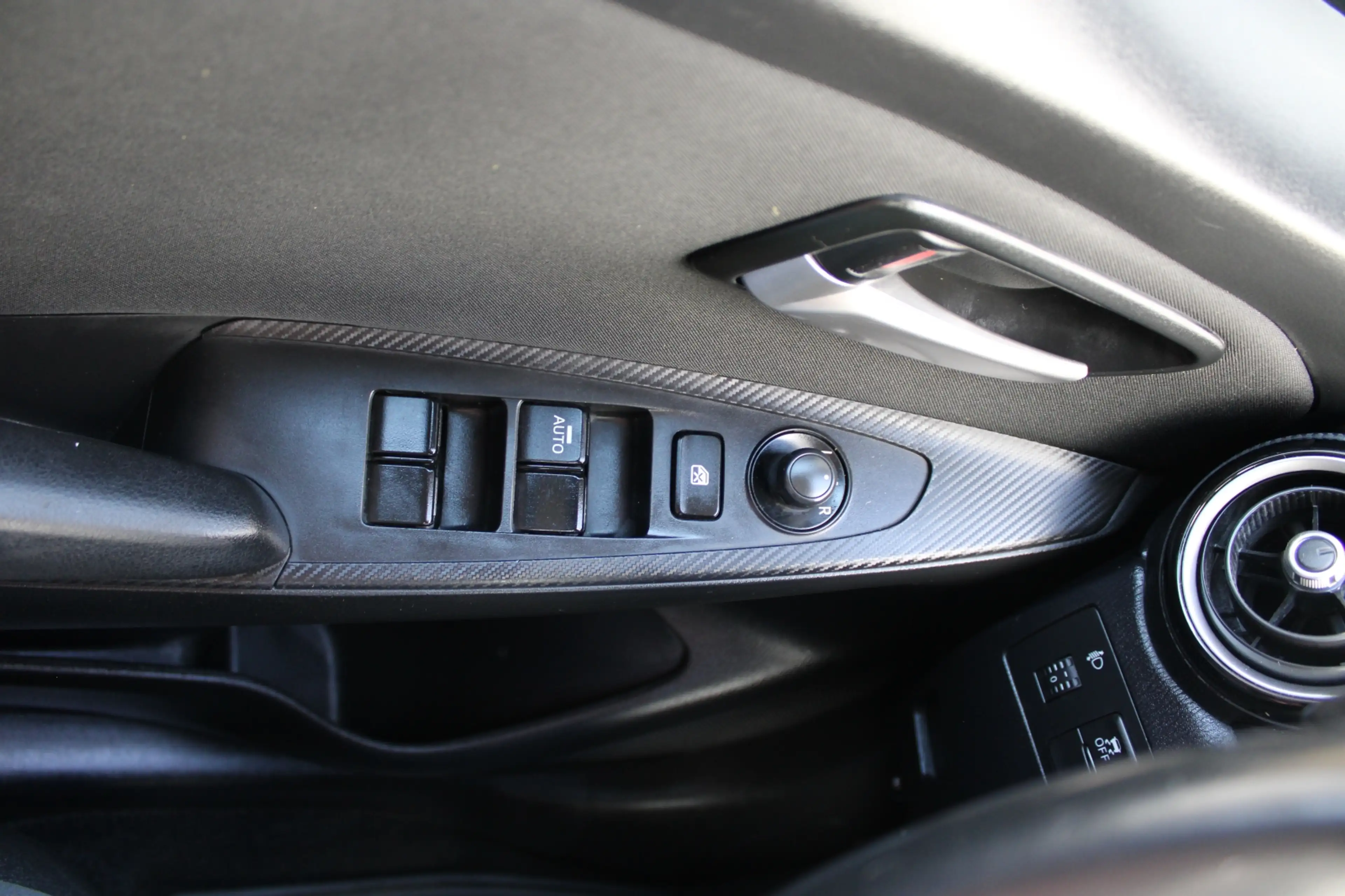 Mazda 2 Mazda 2 G75 Takumi — photo 10