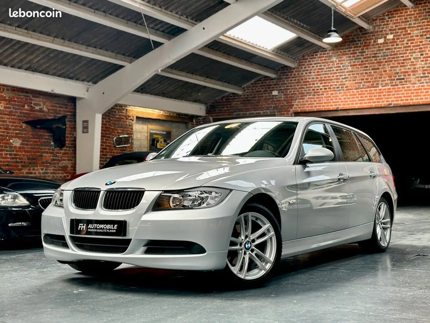 BMW 230 Touring 320iA 2.0L 150 ch 67 230 kms Toit ouvrant  Gris - 1