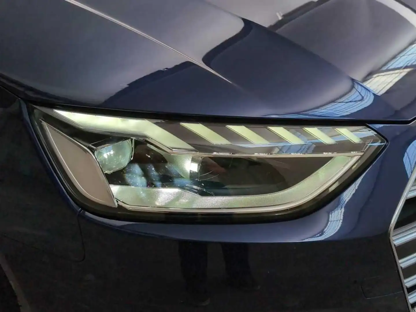 Audi A4 Avant 35 2.0 tdi mhev Business Advanced 163cv Blau - 2