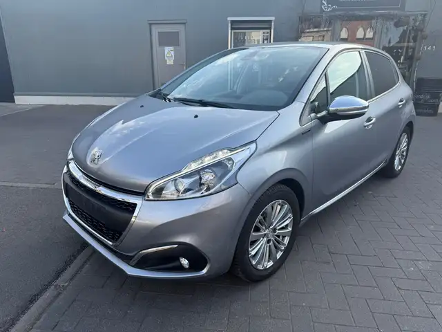 Peugeot 208 208 1.2 PureTech GARANTIE 1 AN/JAAR