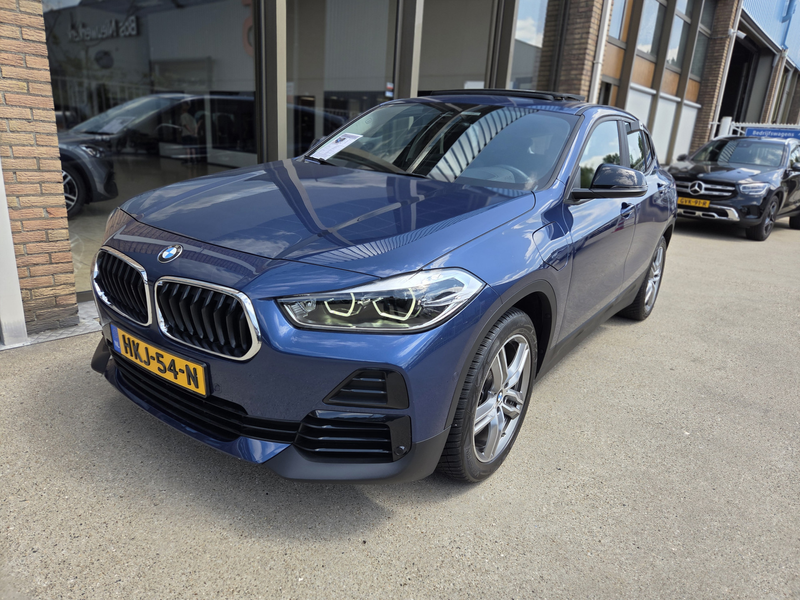 BMW X2 xDrive25e High Executive M-Tech Sport interieur , — photo 3