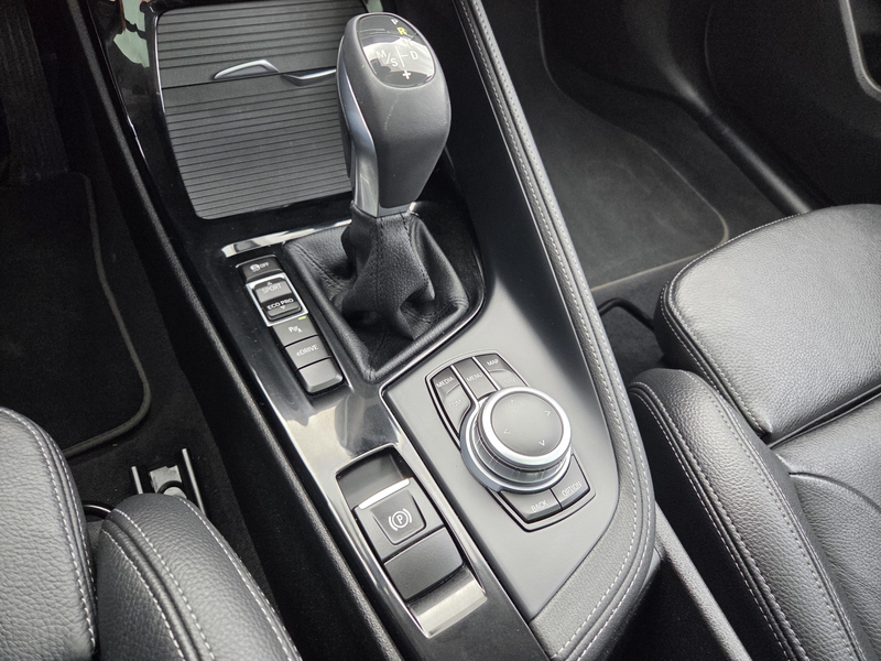 BMW X2 xDrive25e High Executive M-Tech Sport interieur , — photo 24