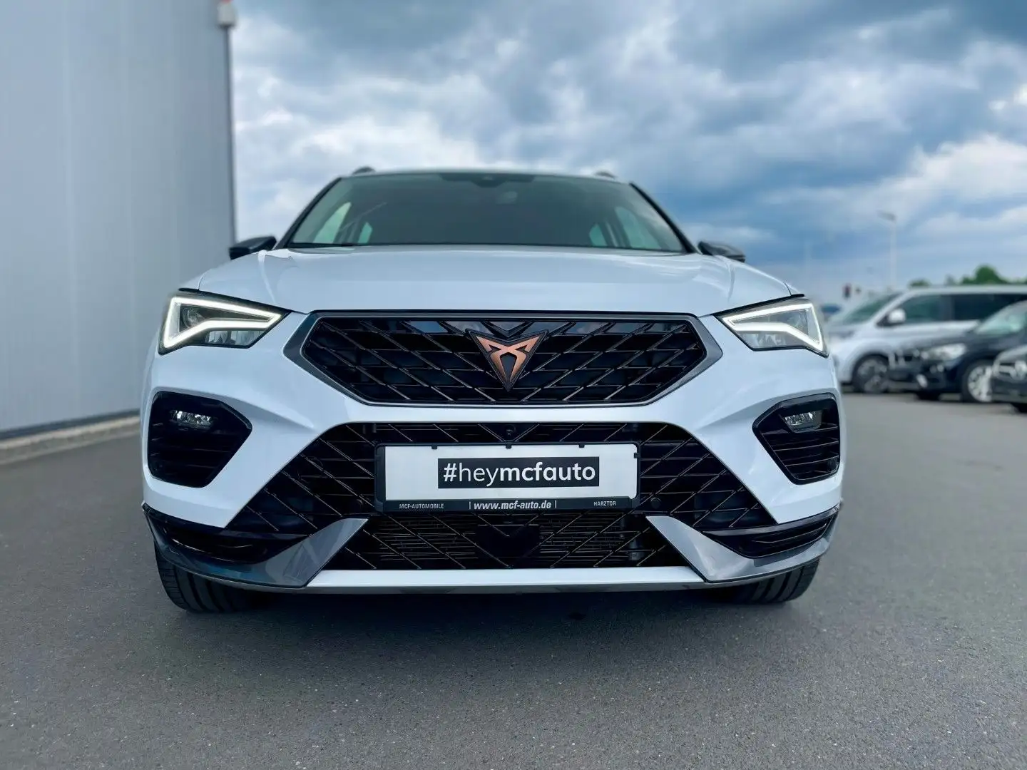 CUPRA Ateca 1.5 TSI DSG Beats *360°-Kamera*ACC*19Zoll* Bílá - 2