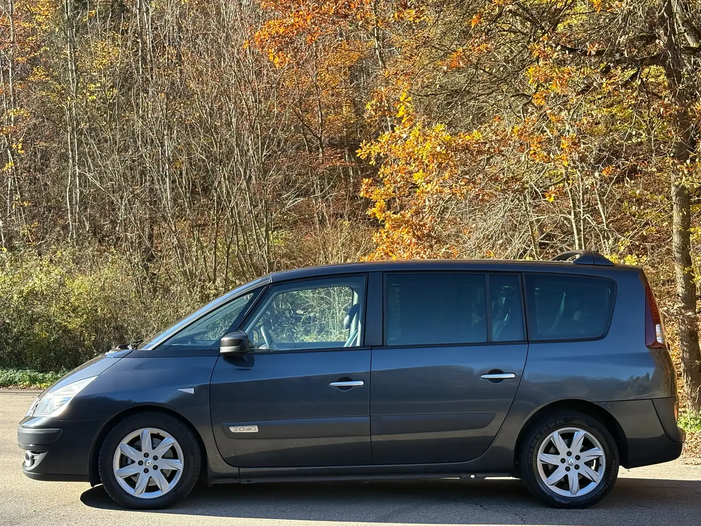 Renault Grand Espace TÜV-ASU NEU-KD NEU-1.HD-7.SITZER-GEPFLEGT-EURO5 Schwarz - 2