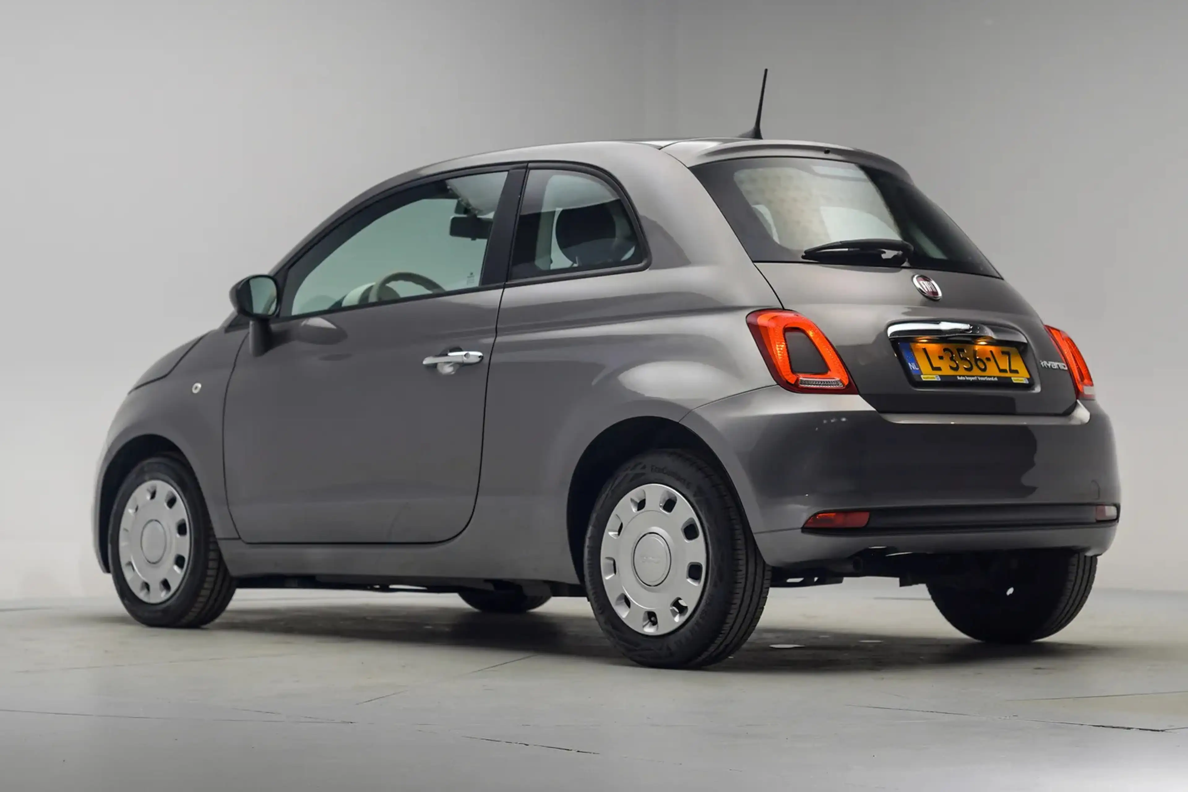 Fiat 500 1.0 Hybrid Cult [ Airco DAB Bluetooth ] — photo 3