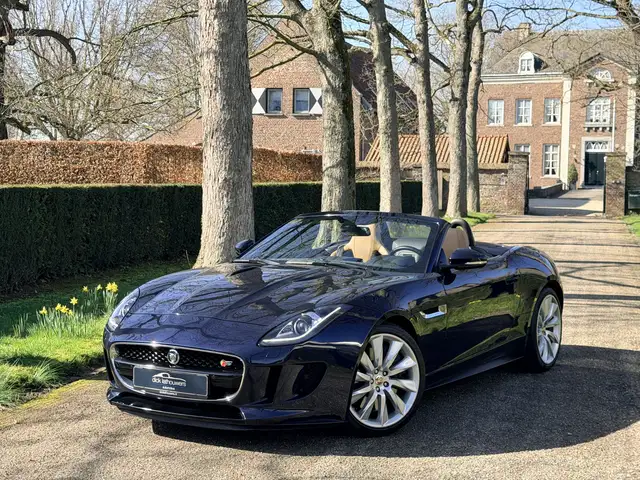 Jaguar F-Type 5.0 V8 S Convertible / PERFORMANCE SEATS / DEALER