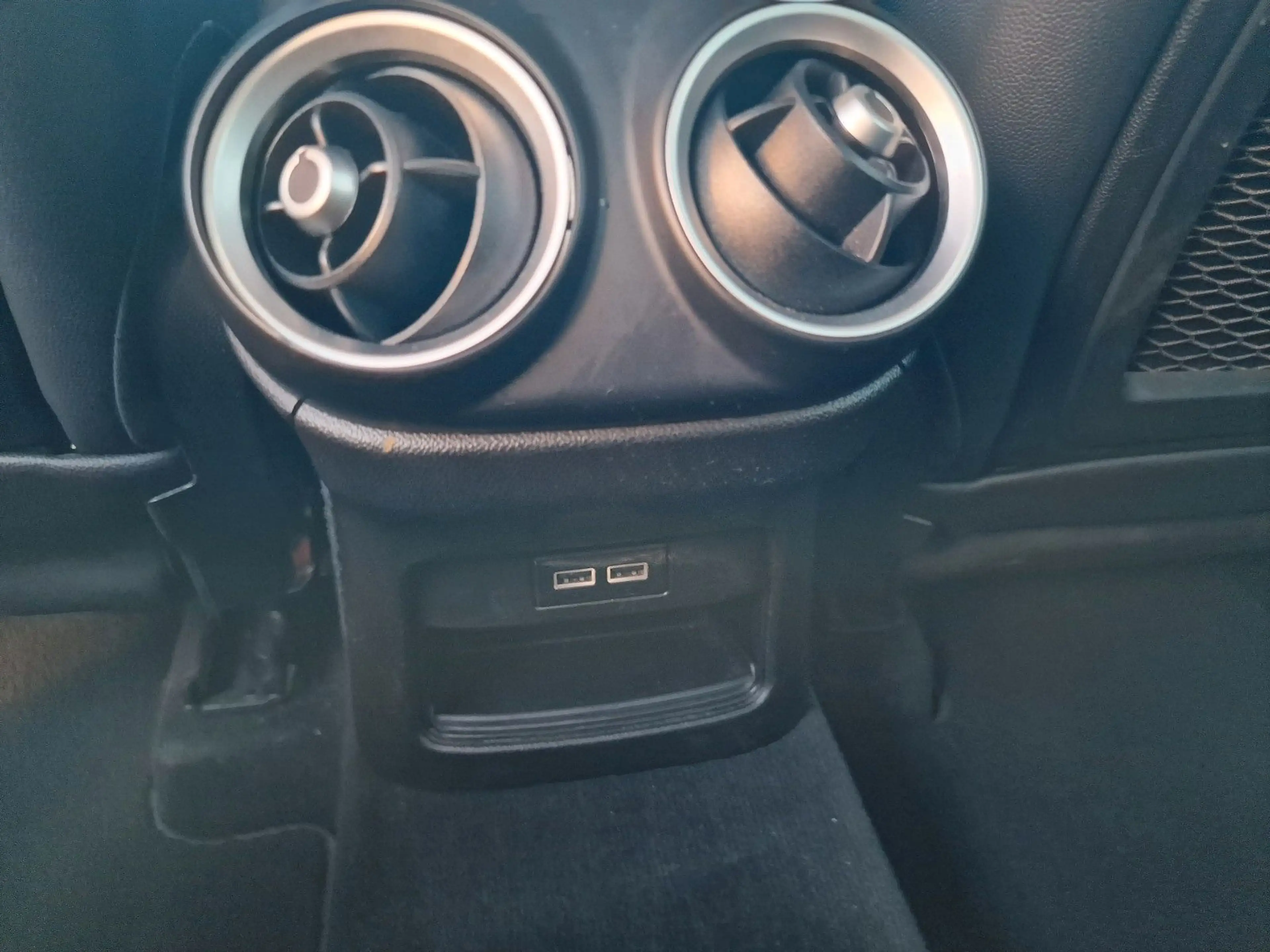Alfa Romeo Stelvio 2.2 Diesel ,Kamera, Navi, Allrad — photo 7