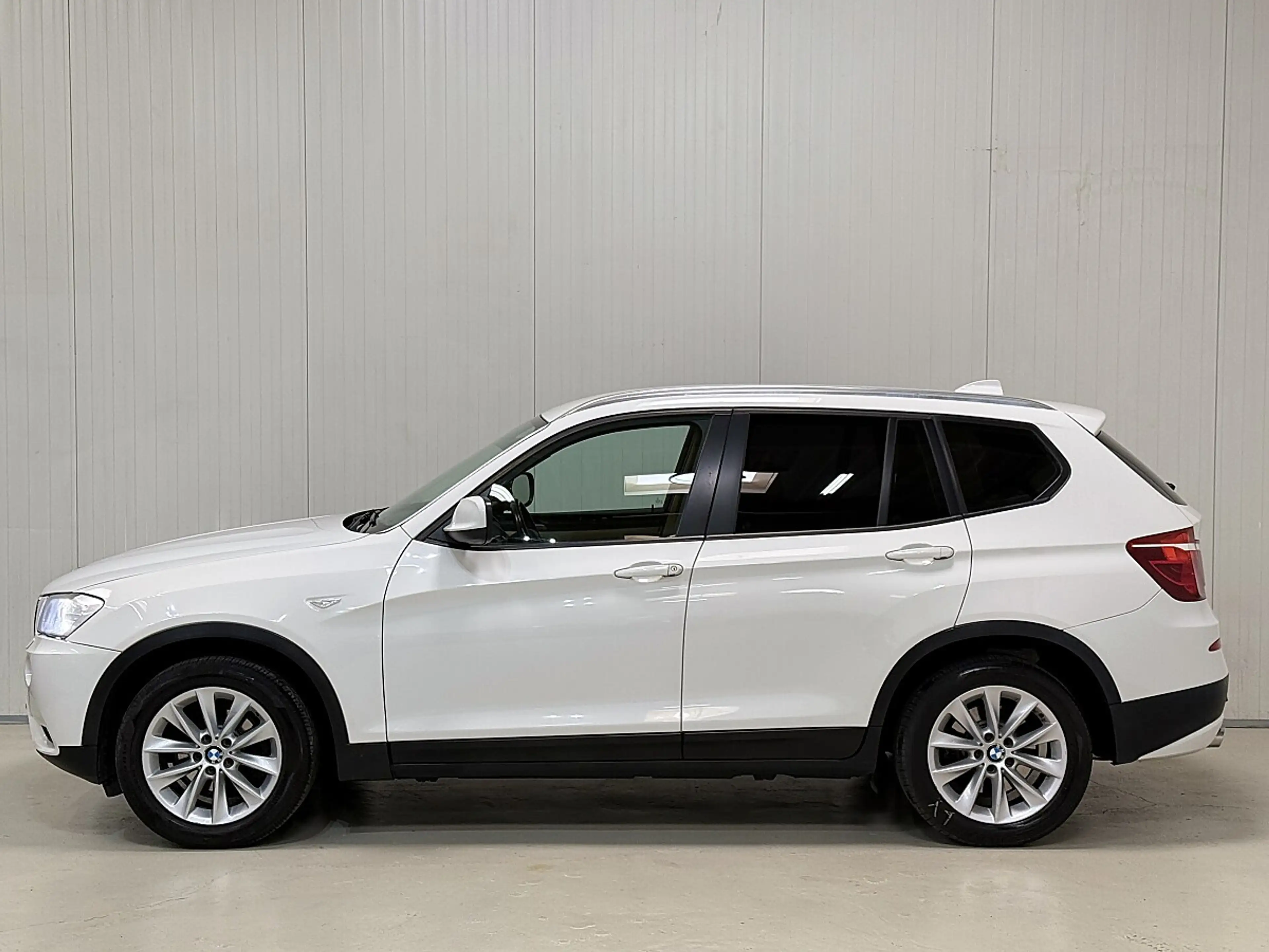 BMW X3 xDrive 20d Österreich-Paket Aut. — photo 8