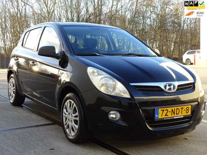 Hyundai i20 1.2i DynamicVersion - AIRCO - 5 DEURS - APK 2026 -