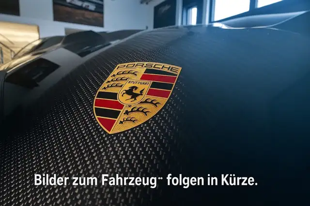 Porsche Cayenne main image