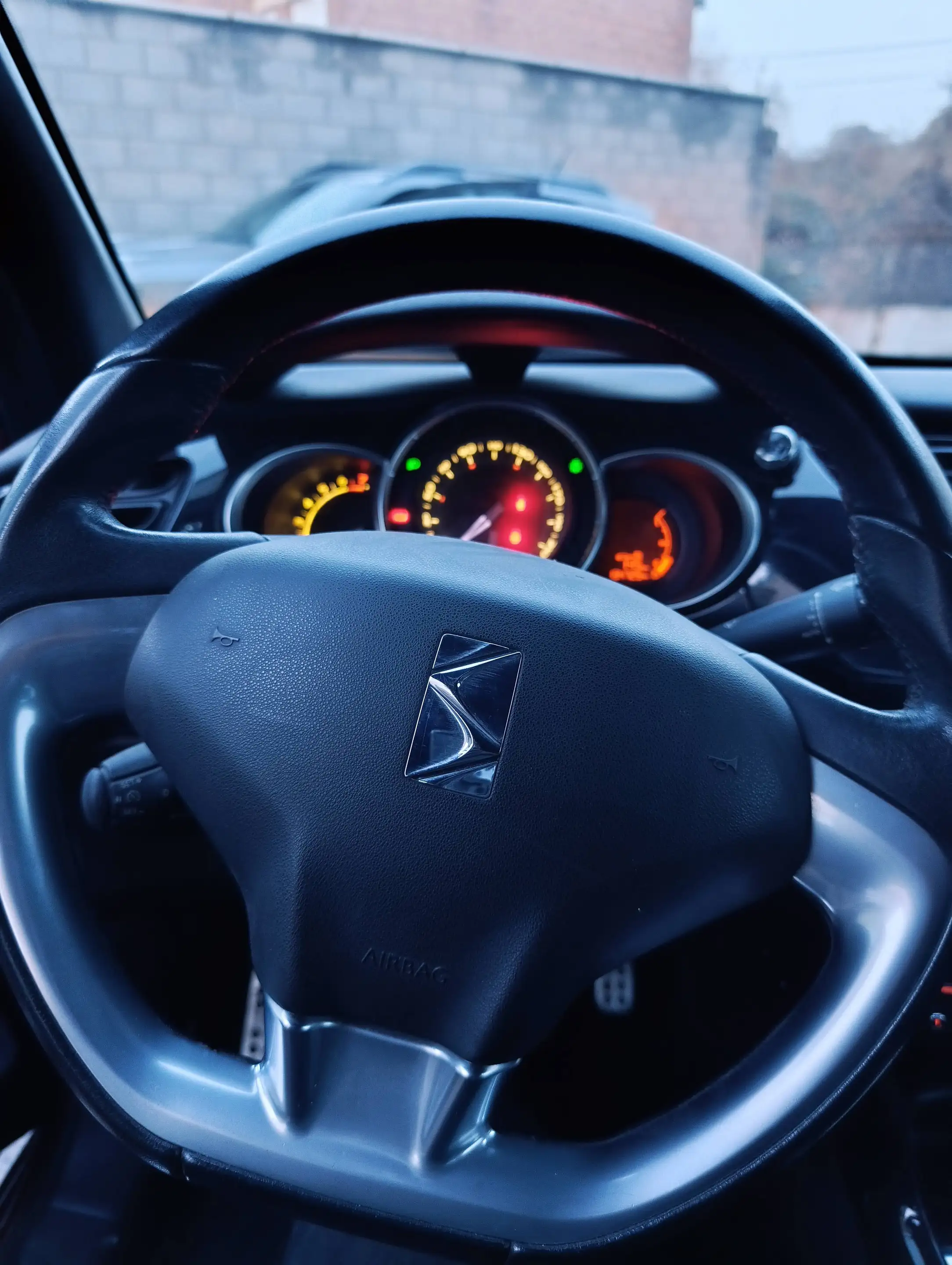 Citroen DS3 DS3 1.6 THP Ultra Prestige — photo 10