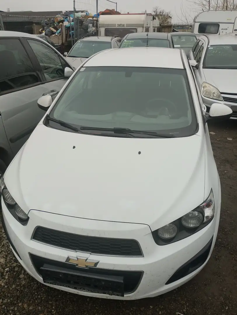 Chevrolet Aveo 1,2 LS - 1