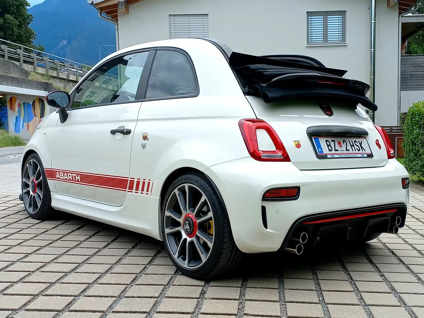 Abarth 695C 695C Tourismo 180 PS Cabrio Weiß - 1