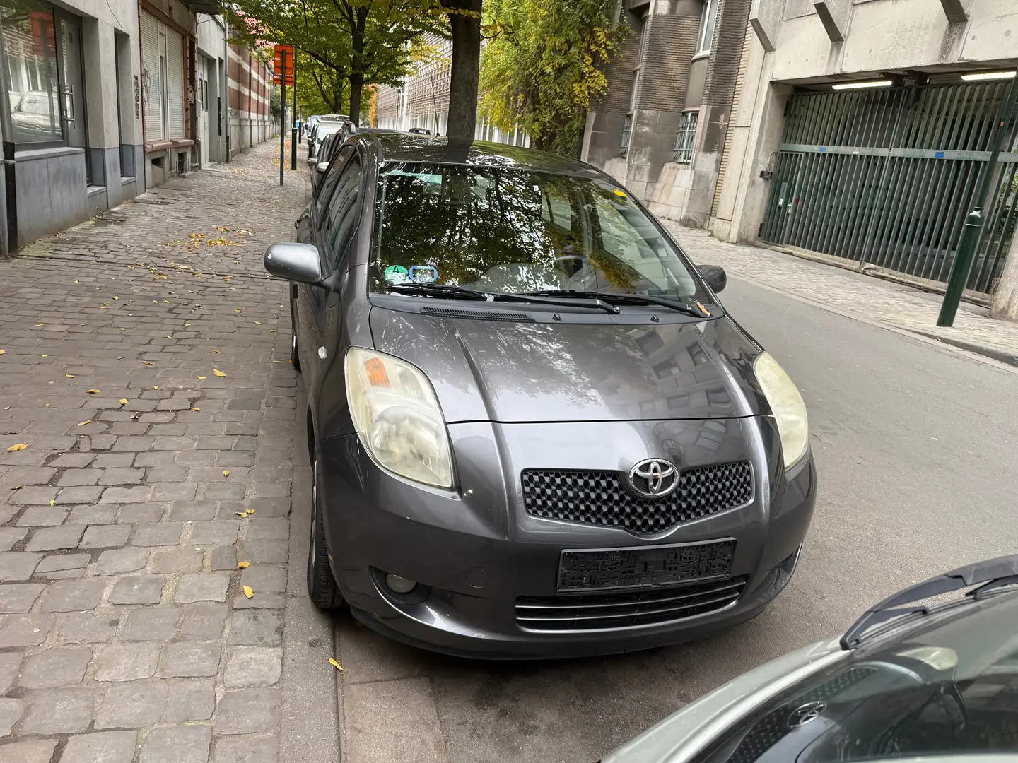 Toyota Yaris Yaris 1.3 linea luna - 2