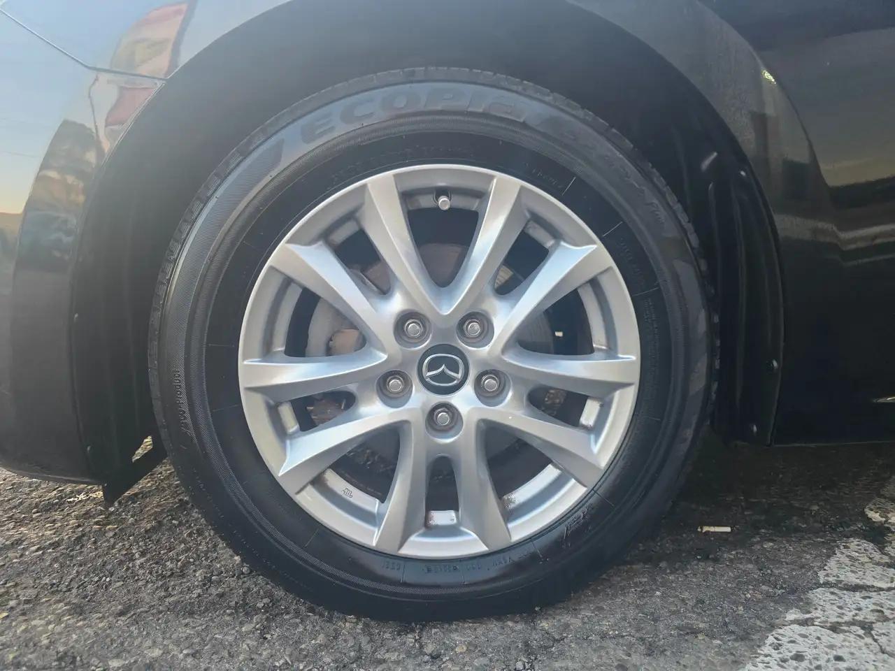 Mazda 3 снимка Mazda 3