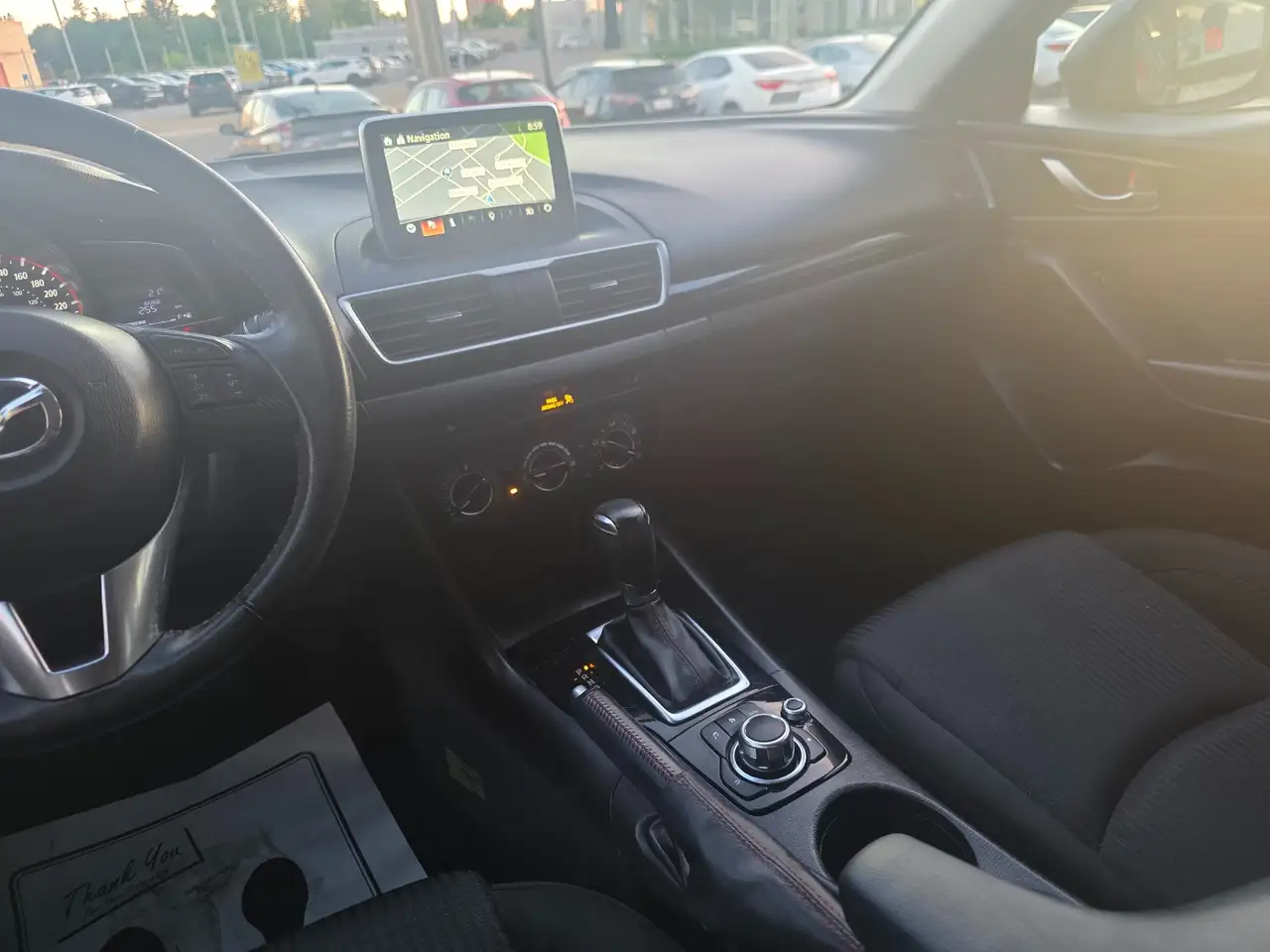 Mazda 3 снимка Mazda 3
