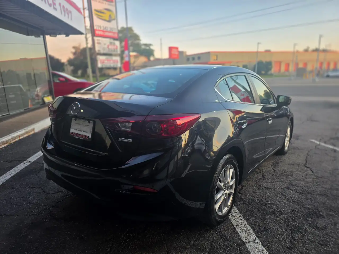 Mazda 3 снимка Mazda 3