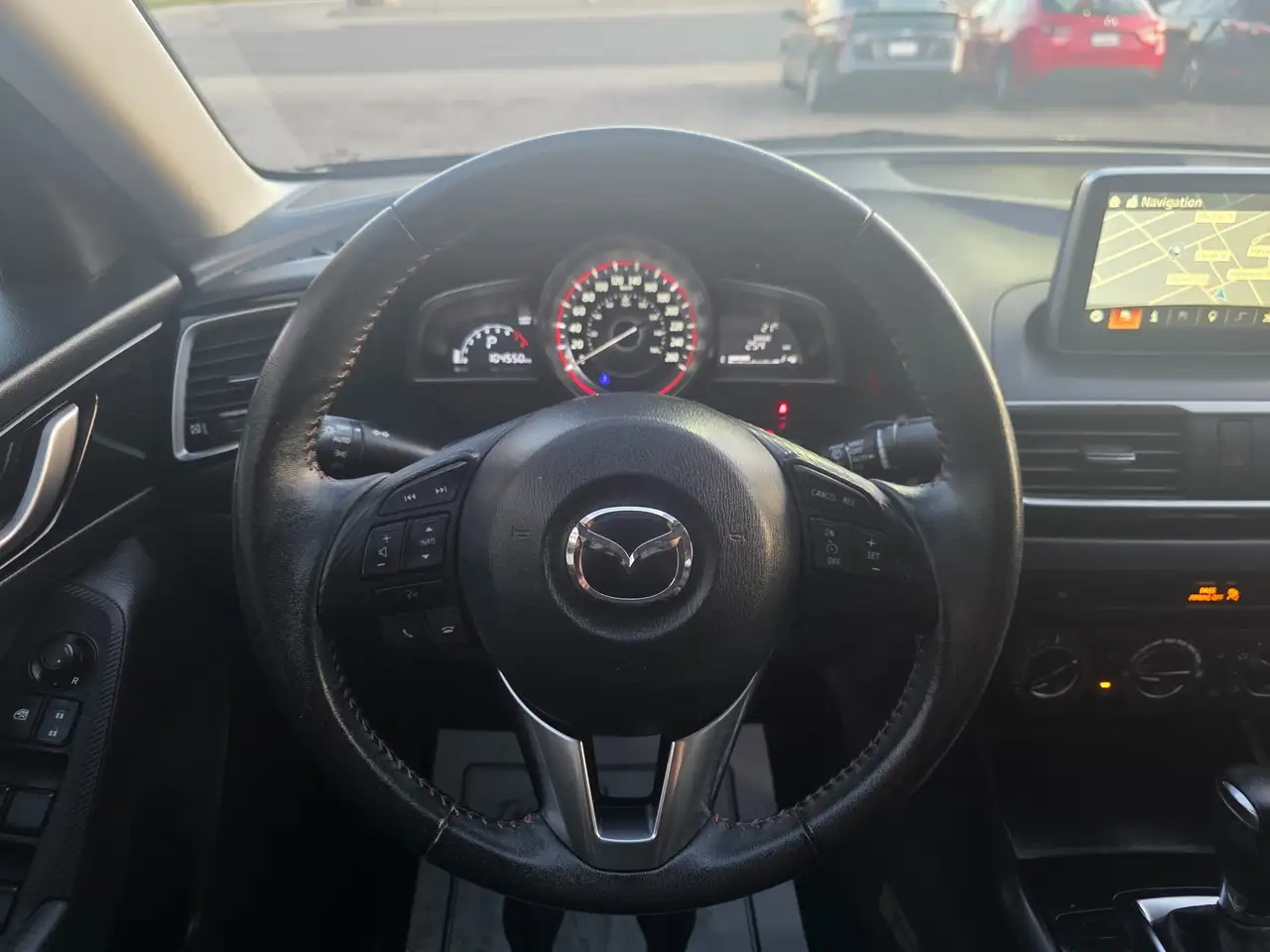 Mazda 3 снимка Mazda 3