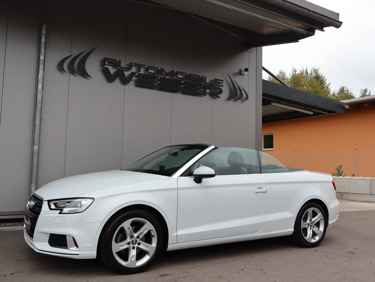 Audi A3 Cabrio 1.4 TFSI cod SPORT *NAVI*SHZ*DAB*DSP*APS* Weiß - 1