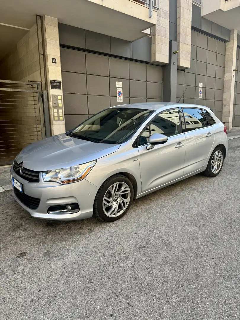 Citroen C4 1.6 e-hdi (airdream) Exclusive 115cv - 1