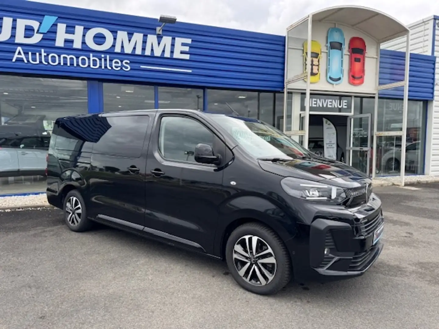 Citroen Spacetourer XL 2.0 BLUEHDI 180CH S\u0026S EAT8 PLUS Noir - 2