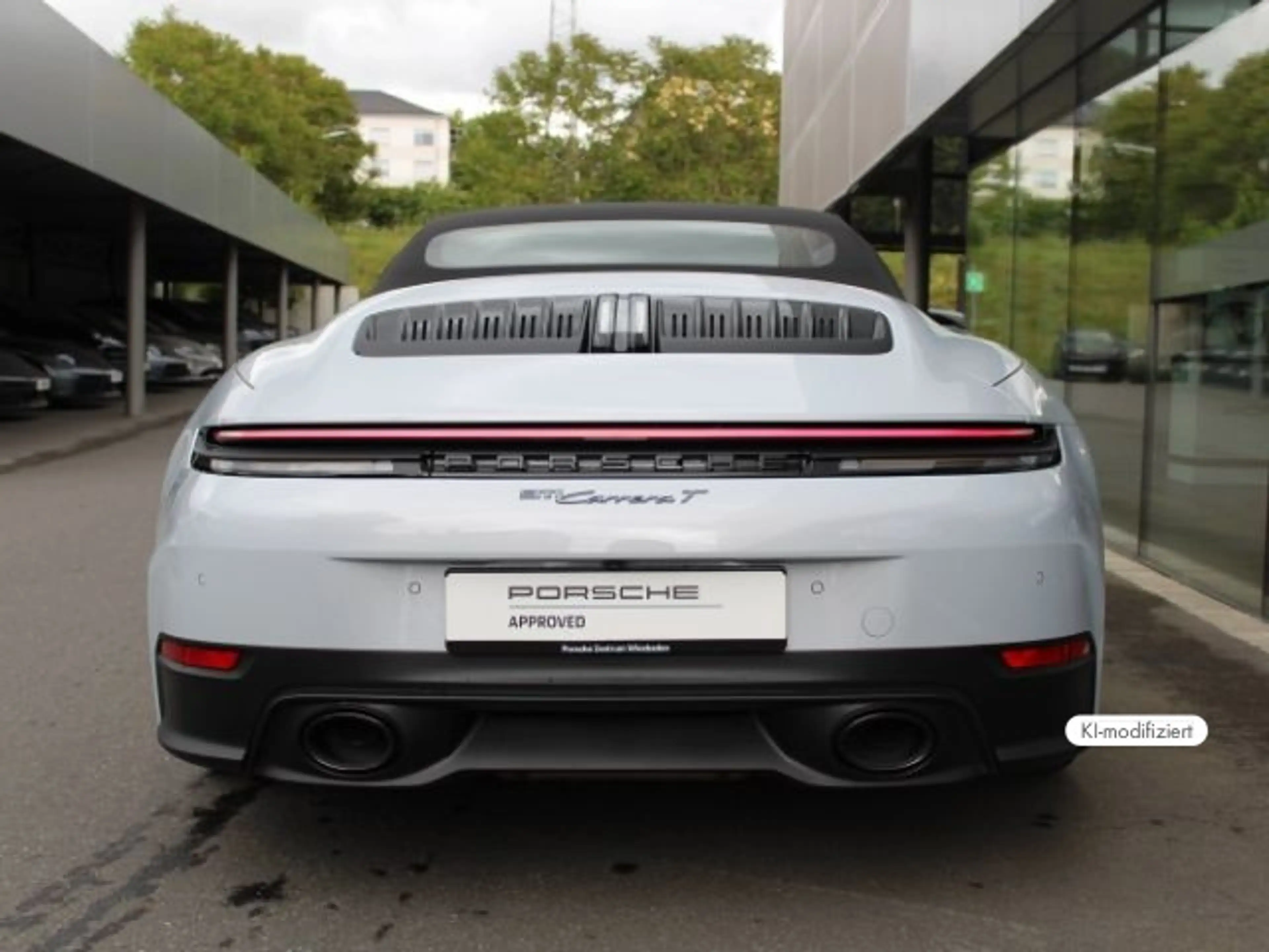 Porsche 992 -2 (911) Carrera T Cabriolet — photo 11