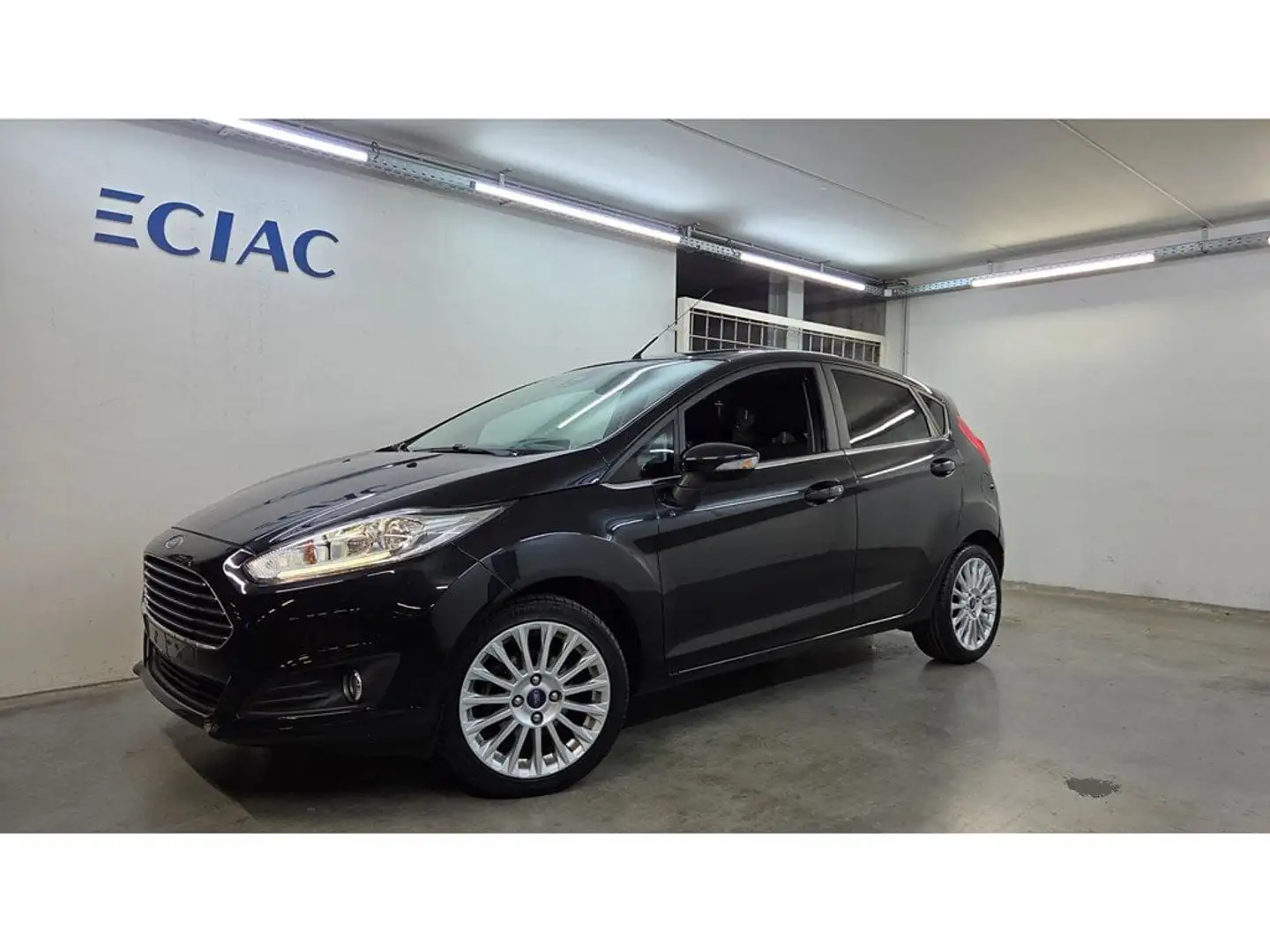 Ford Fiesta Titanium 1.0Ecoboost 100pk Negro - 1
