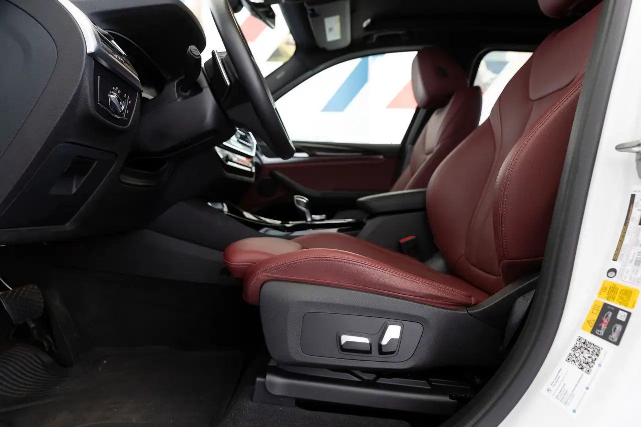 BMW X3 photo BMW X3