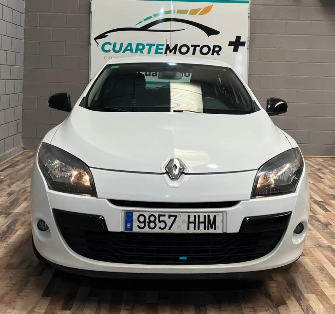 Renault Megane 1.6 Emotion 110 Blanc - 2