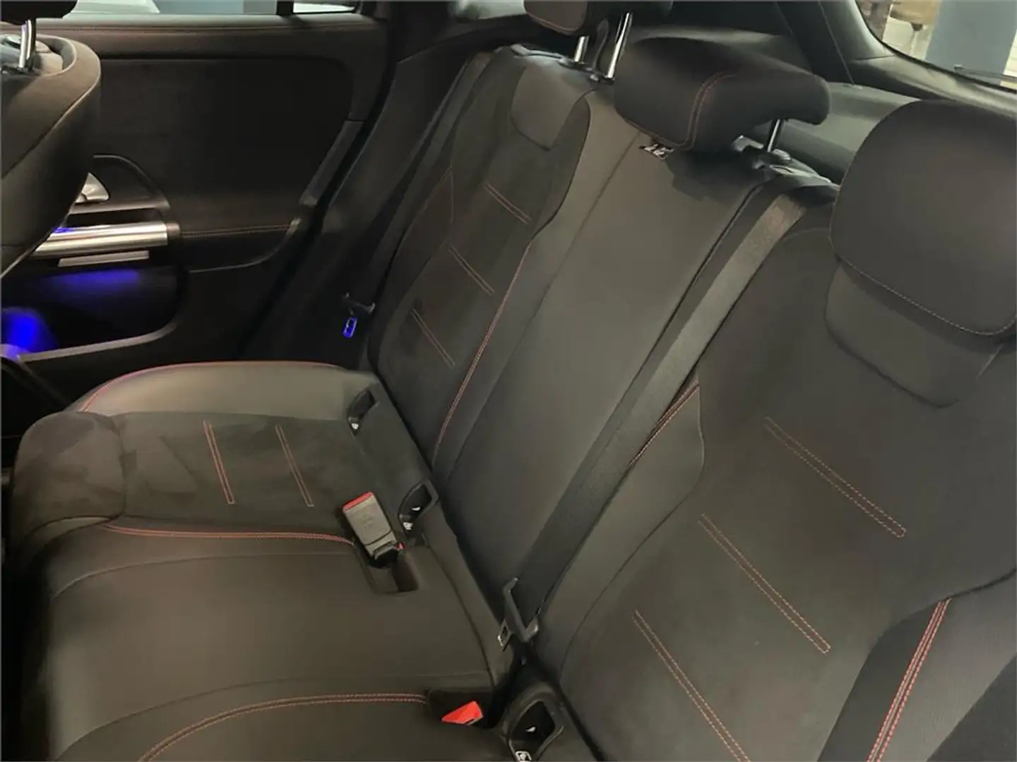Mercedes-Benz GLA 250 e - 2