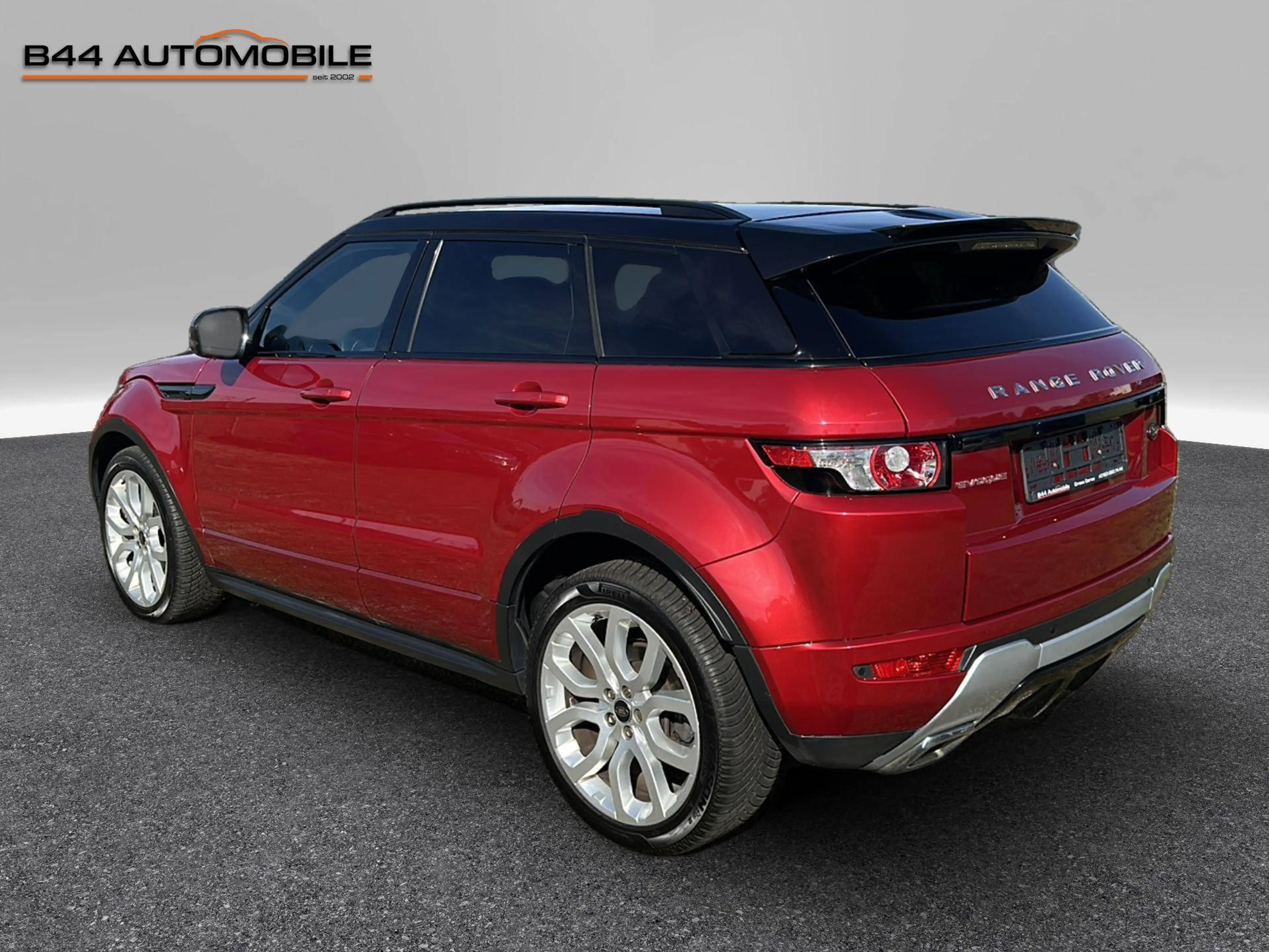Land Rover Range Rover Evoque Dynamic — photo 4